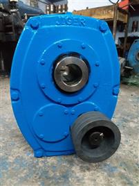 1-10HP Shaft Mounting Helical SMS Gear Box
