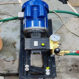 High Pressure Plunger Pump with Crompton Motor