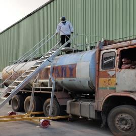 Silver Aluminium Tanker Ladder