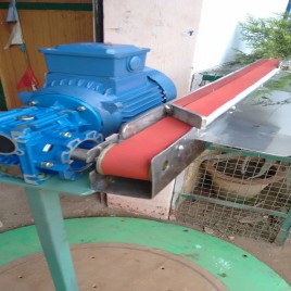 50m Rubber Stainless Steel Conveyor Belt, 200 Kg Capacity
