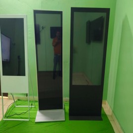 55 inch Touch Screen Computer Machine