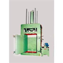 7.5 HP Mild Steel Vertical Pet Bottle Baling Machine