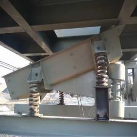 Vibratory Feeder Machine, 100-150 TPH