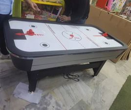 Air Hockey Entertainment Table