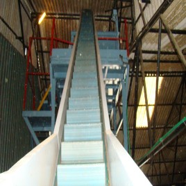 Aluminium Cleated Inclined Belt Conveyor