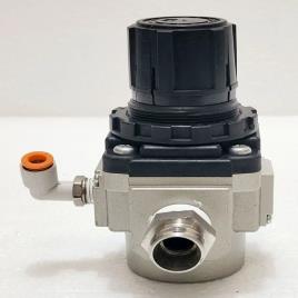 AR40-04B SMC Pressure Regulator