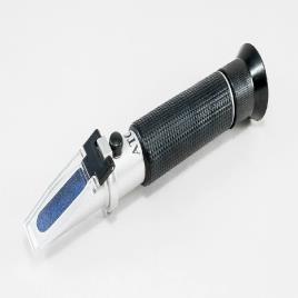 India Made Manual Refractometer, Box Pack