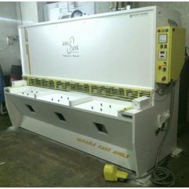 Automatic Guillotine Shearing Machine, 4 mm, 2000 mm Width