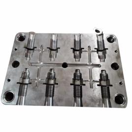 Automatic Injection Moulding Machine