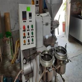 Automated Small Scale Oil Mill