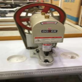 Automatic Snap Button Device