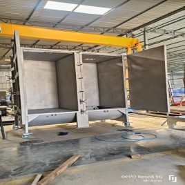 Automatic Vertical Hank Dyeing Machine (200 Kg)