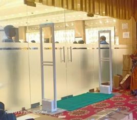 AVS Gray Window EAS Machine, 4 Feet