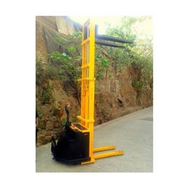Battery Powered Goods Lifting Stacker