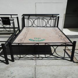 Black Iron Single Bed, 6x3 ft