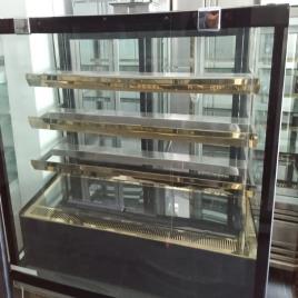 Black Rectangular Glass Stainless Steel Cake Display 5ft