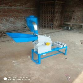 Industrial Blower Pulverizer Machine