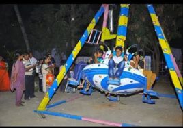 Mild Steel Pendulum Amusement Ride, For Malls