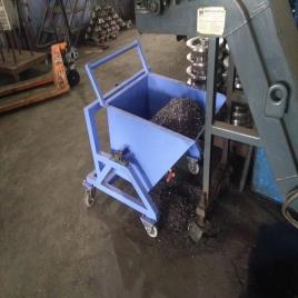 Blue WINNMAX Industrial Chip Collection Trolley