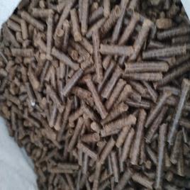 Brown Sawdust Biomass Pellet, 6 mm