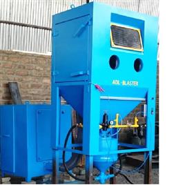 Cabinet Pressure Blasting Equipment