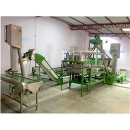 Cashew Kernel Scooping Device