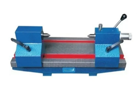 Luthra Cast Iron Bench Center