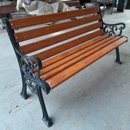 Cast Iron Leg Garden Bench, 3 Seater