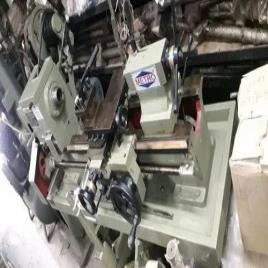 Compact Center Lathe Machine