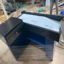 Retail Store Checkout Machine