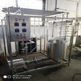 Industrial Cheese Processing Machine, 1000 LPH Capacity