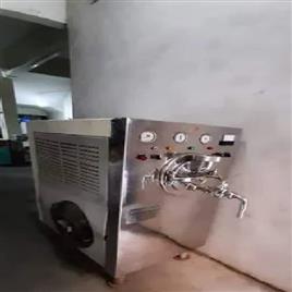 10 Ltr Ice Cream Churner Machine
