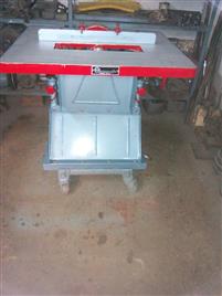 Tilting Circular Saw Machine