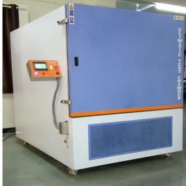 CareLab Climatic Test Chamber