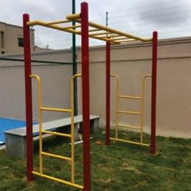 Playground Climbing Machine