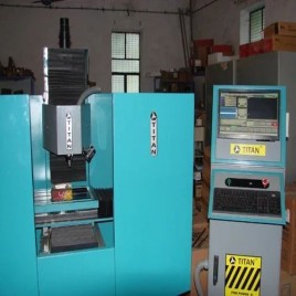CNC Vertical Milling Equipment