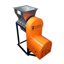 Coconut Pre-Cutting Machine