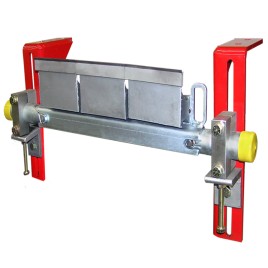Conveyor Belt Cleaning Device