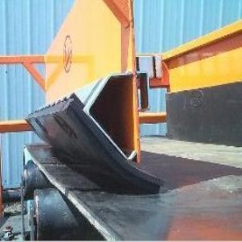Conveyor Skirt Rubber Roll