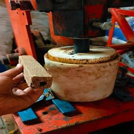 Cow Dung Havan Lakdi