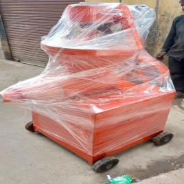 Cow Dung Log Making Equipment