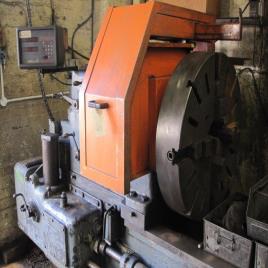 CRAVEN Extended Bed Centre Lathe 6000 mm Amit Center With DRO