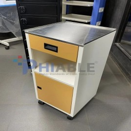 CRCA Sheet Hospital Bedside Locker, Epoxy Coated