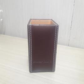 Custom Black Square Pen Stand