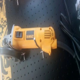 DEWALT DW831 5 inch Angle Grinder