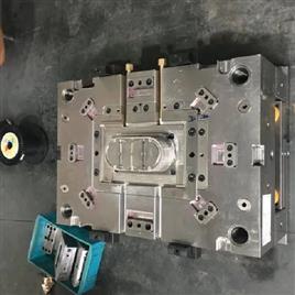 Precision Vertical Injection Mould