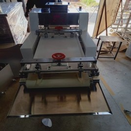 Dough Moulder Machine