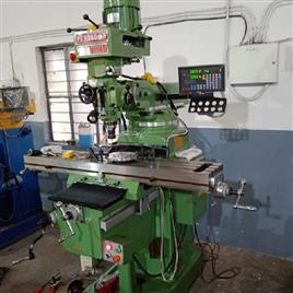 Digital Readout Milling Machine