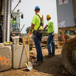 Earth Hole Digging Service