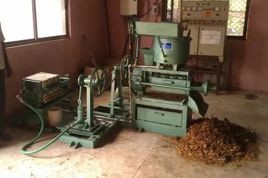 Electric 4 Bolt Oil Expeller, 5 Ton/Day